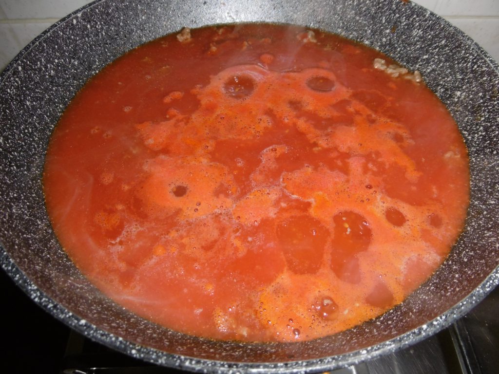 Lasagna - Sugo in cottura
