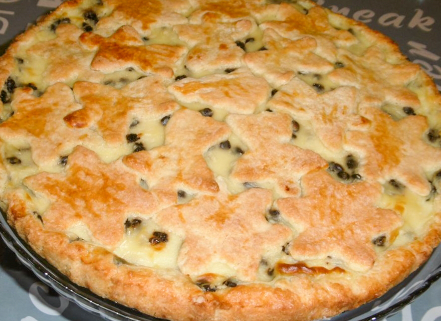 Crostata con crema e gocce di cioccolato - Piatto pronto