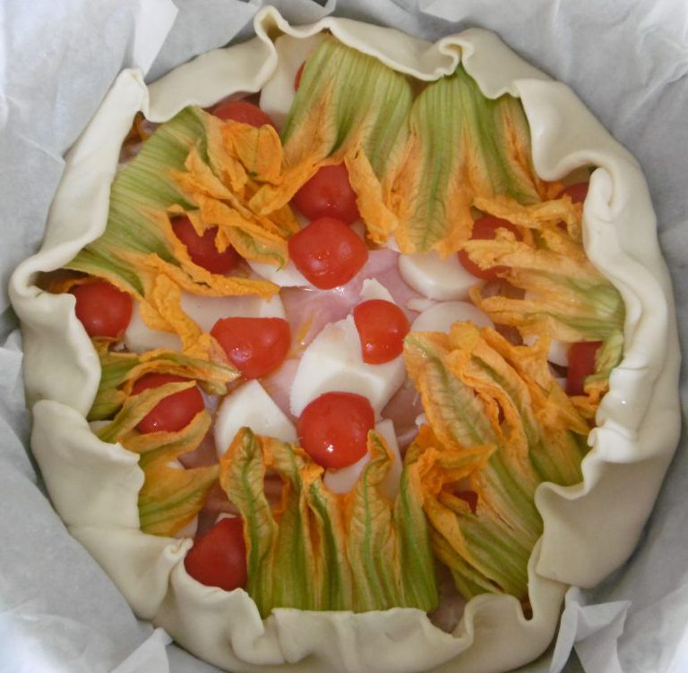 Torta salata fantasiosa - Aggiunta fiori di zucca