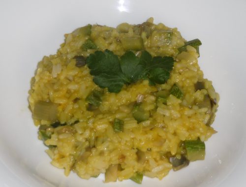 Risotto con zucchine, carciofi e zafferano - Piatto pronto