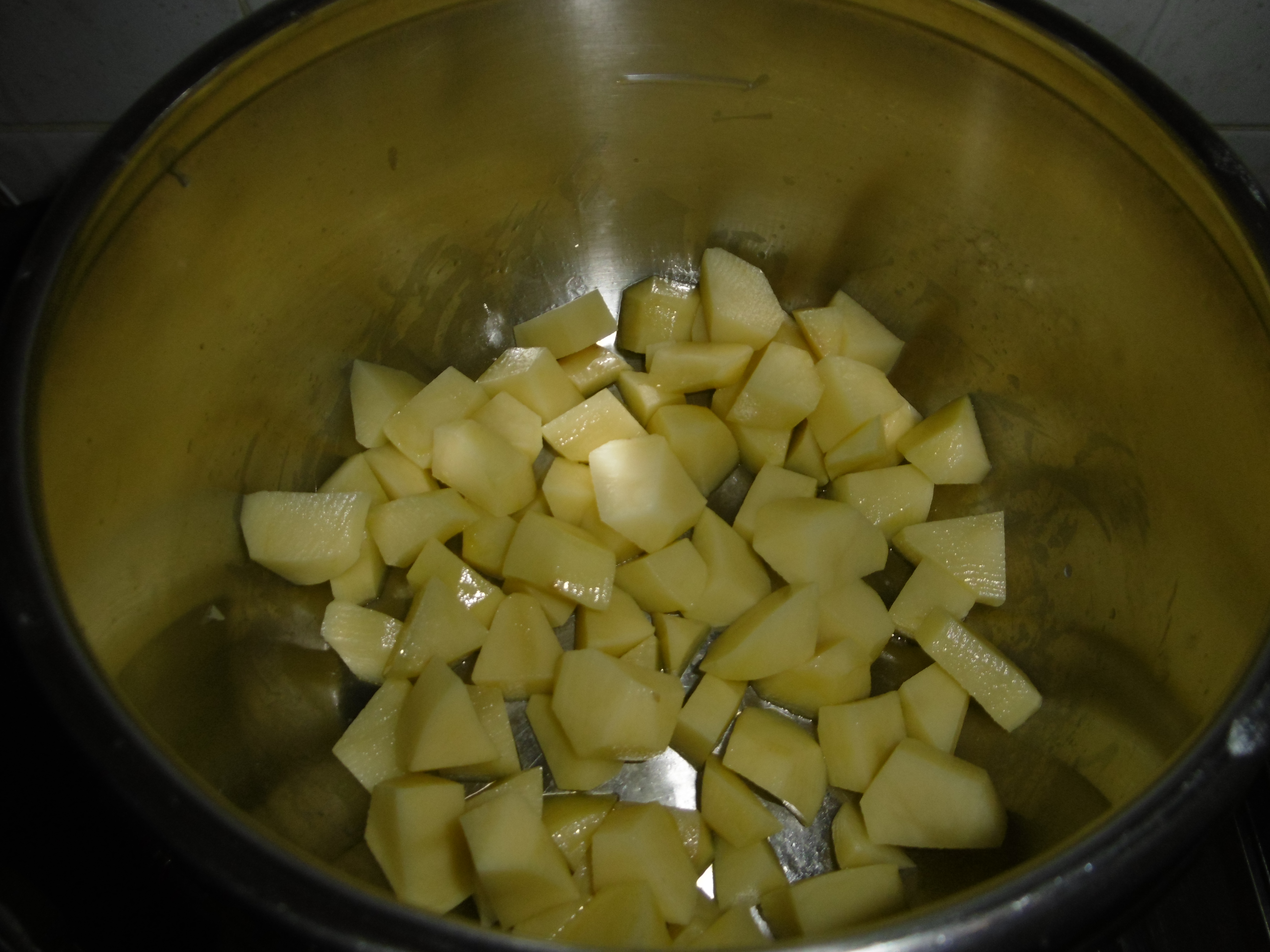 Spezzatino di vitello con patate - Aggiunta patate
