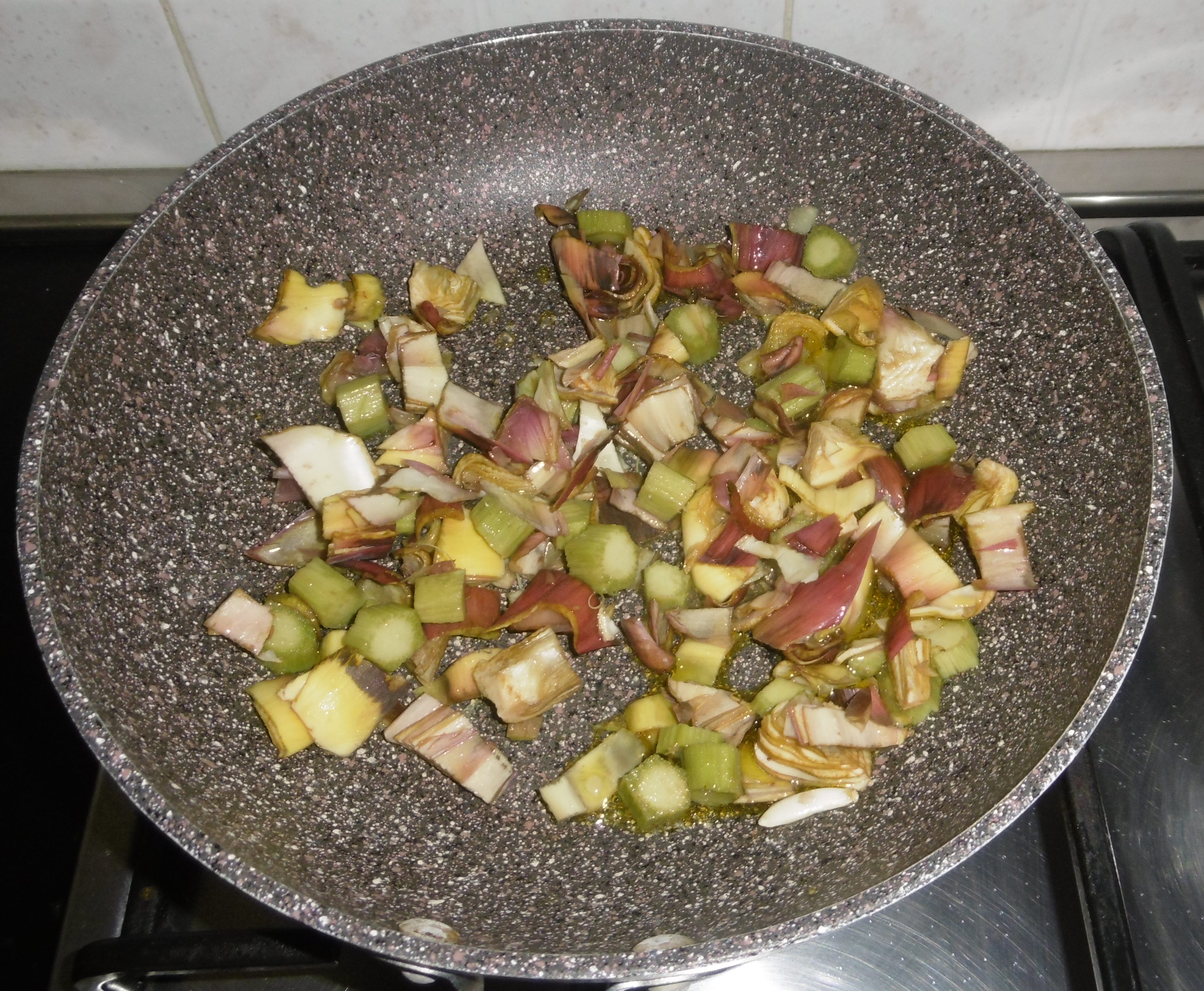 Tortino con carciofi e ricotta - Carciofi in padella