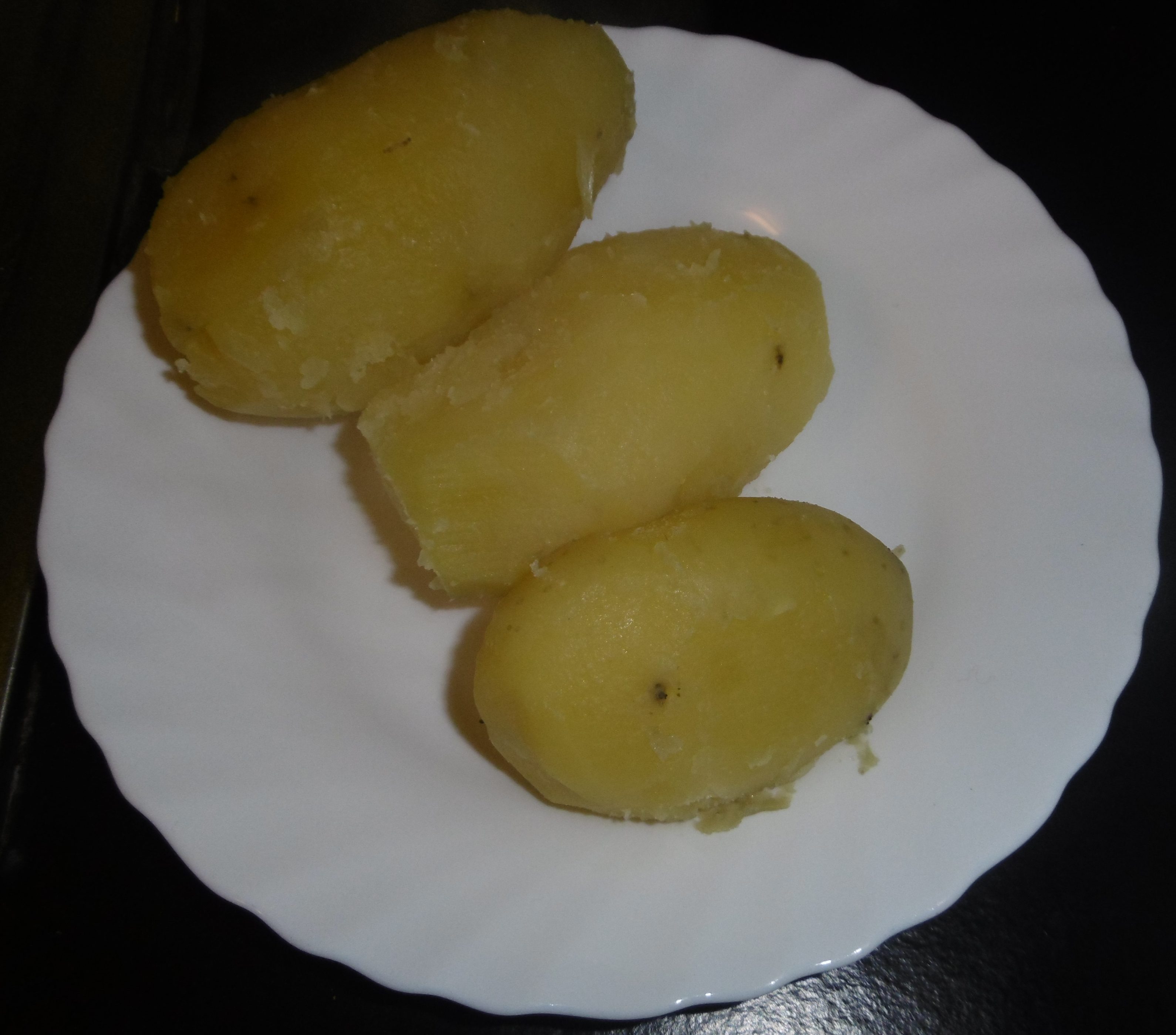 Insalata di patate - Patate sbucciate