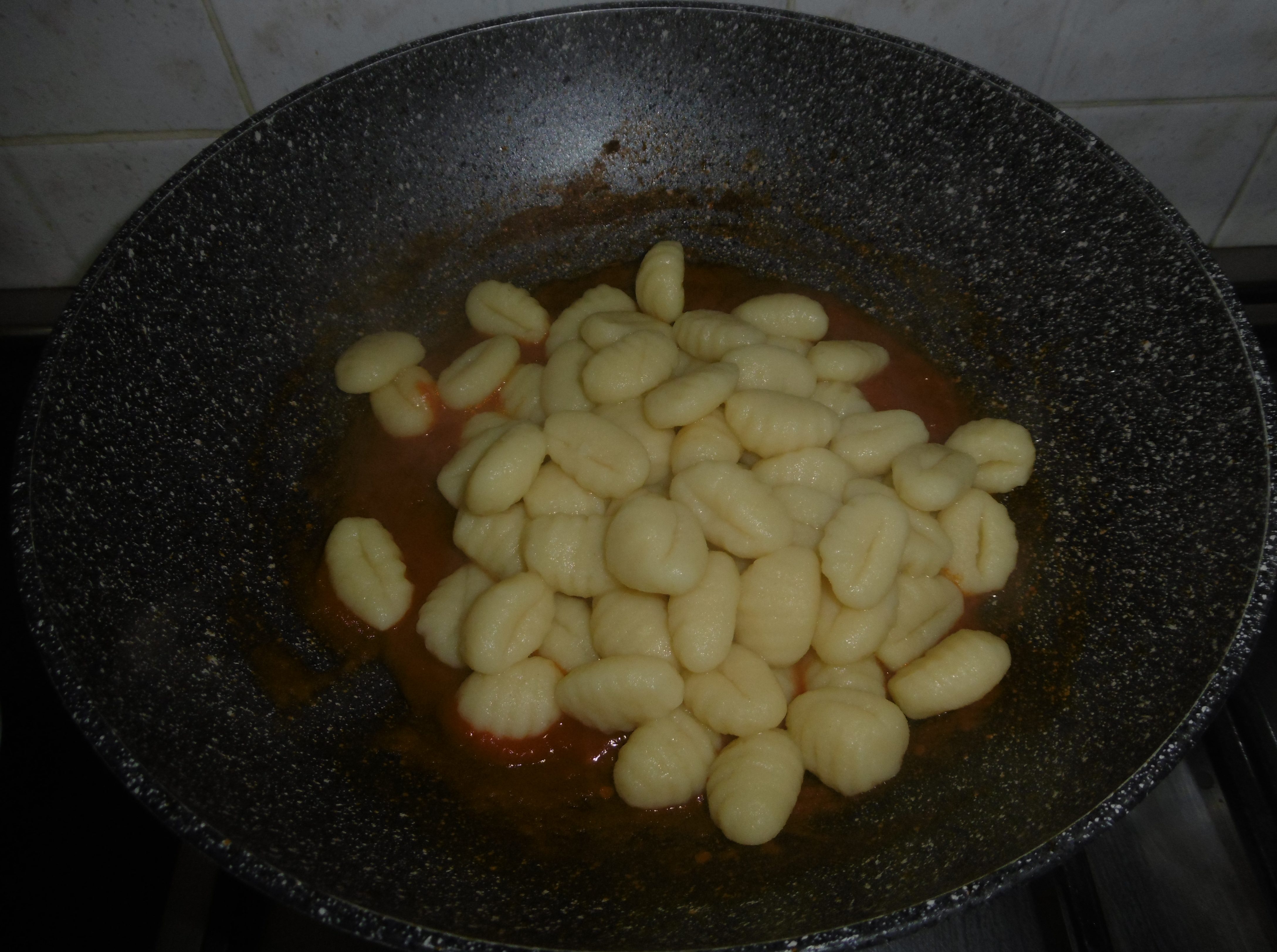 Gnocchi alla sorrentina - Aggiunta gnocchi