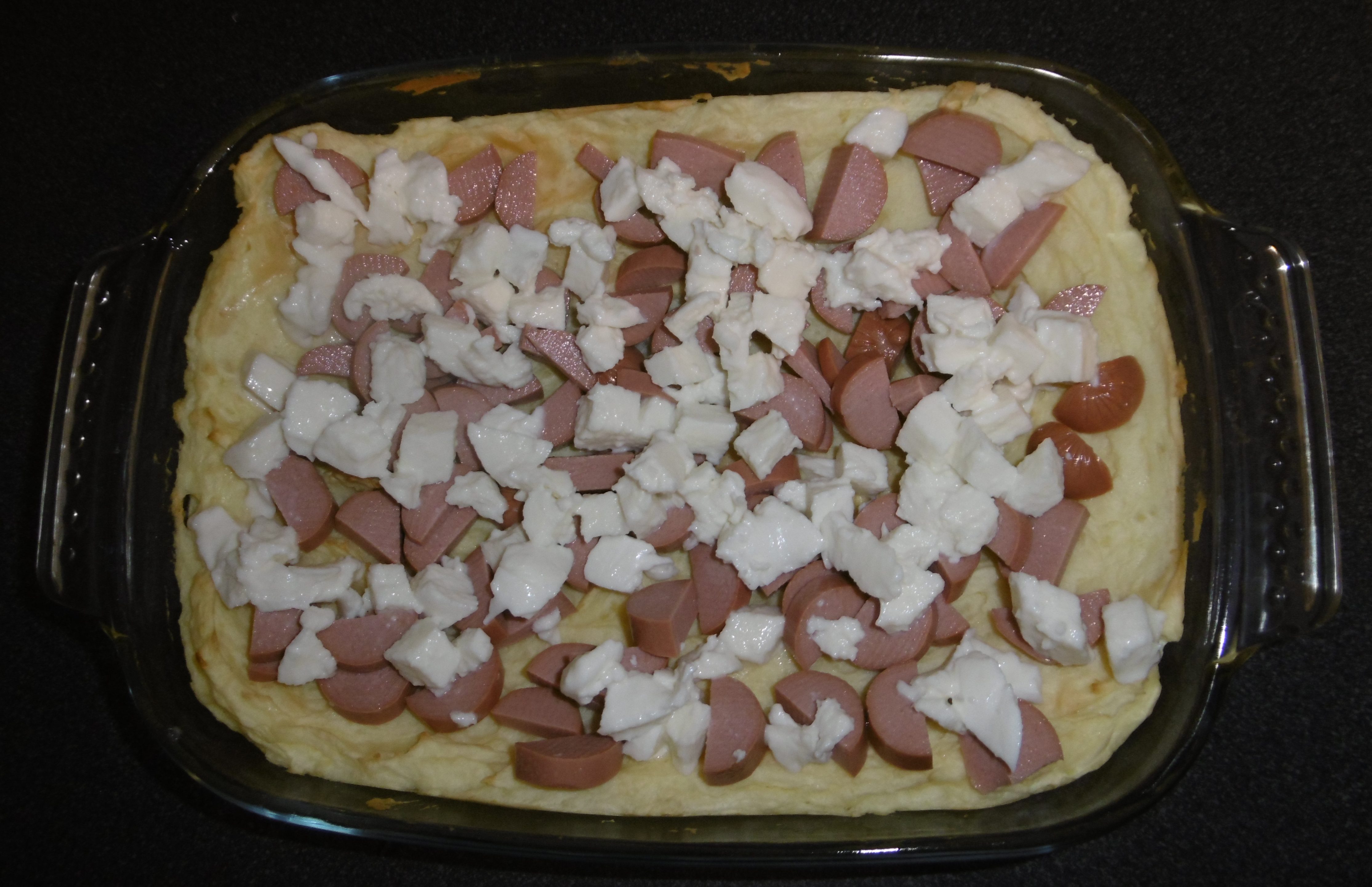 Torta di patate con wurstel e mozzarella - Aggiunta wurstel e mozzarella