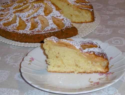 Torta di mele e nocciole - Piatto pronto