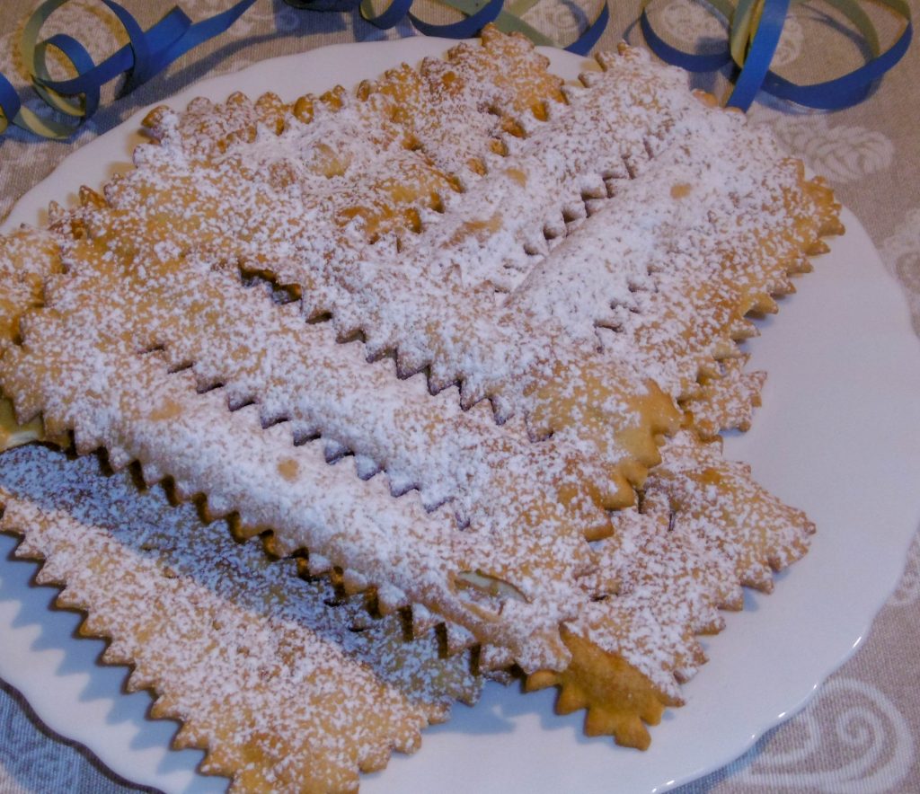 Chiacchiere di Carnevale - Piatto pronto