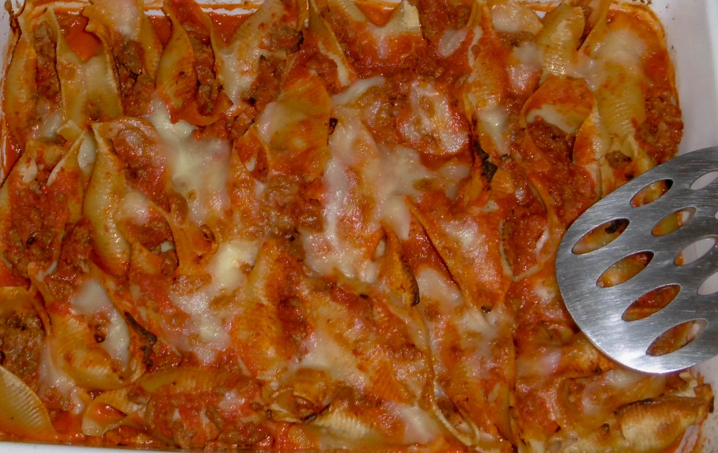 TengoFame - Conchiglioni ripieni al ragù